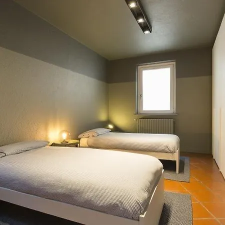 Magognino Sleeps 6 Pool Air Con Wifi Stresa