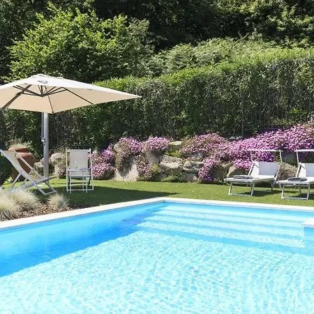 Magognino Sleeps 6 Pool Air Con Wifi *
