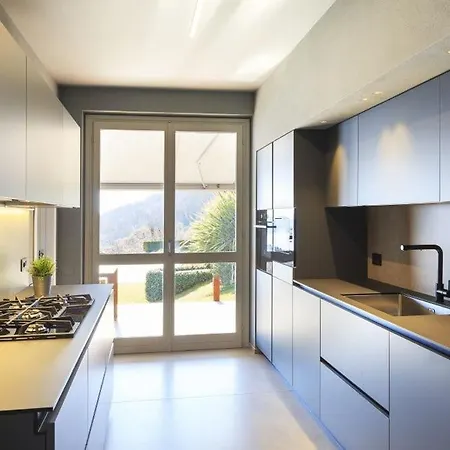 Magognino Sleeps 6 Pool Air Con Wifi
