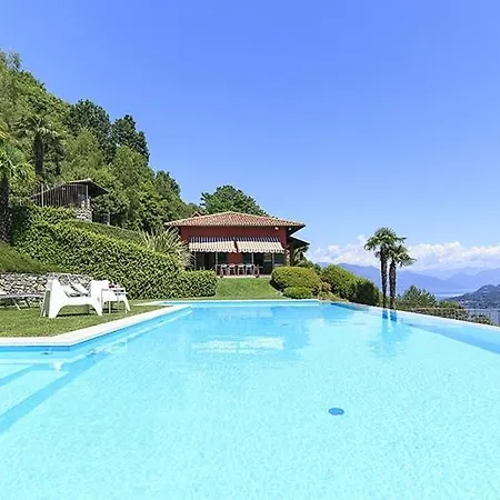 Magognino Sleeps 6 Pool Air Con Wifi Villa *