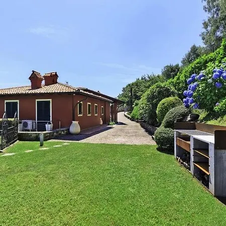 Magognino Sleeps 6 Pool Air Con Wifi Villa Stresa