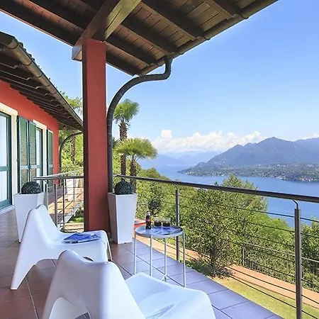 Magognino Sleeps 6 Pool Air Con Wifi Villa *
