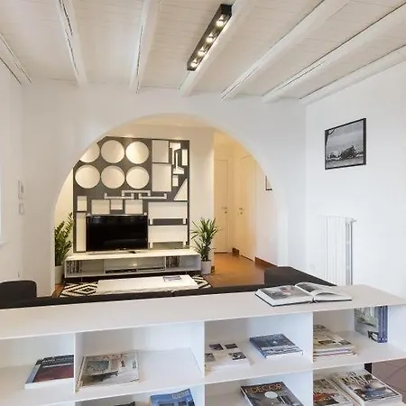 Magognino Sleeps 6 Pool Air Con Wifi * Stresa